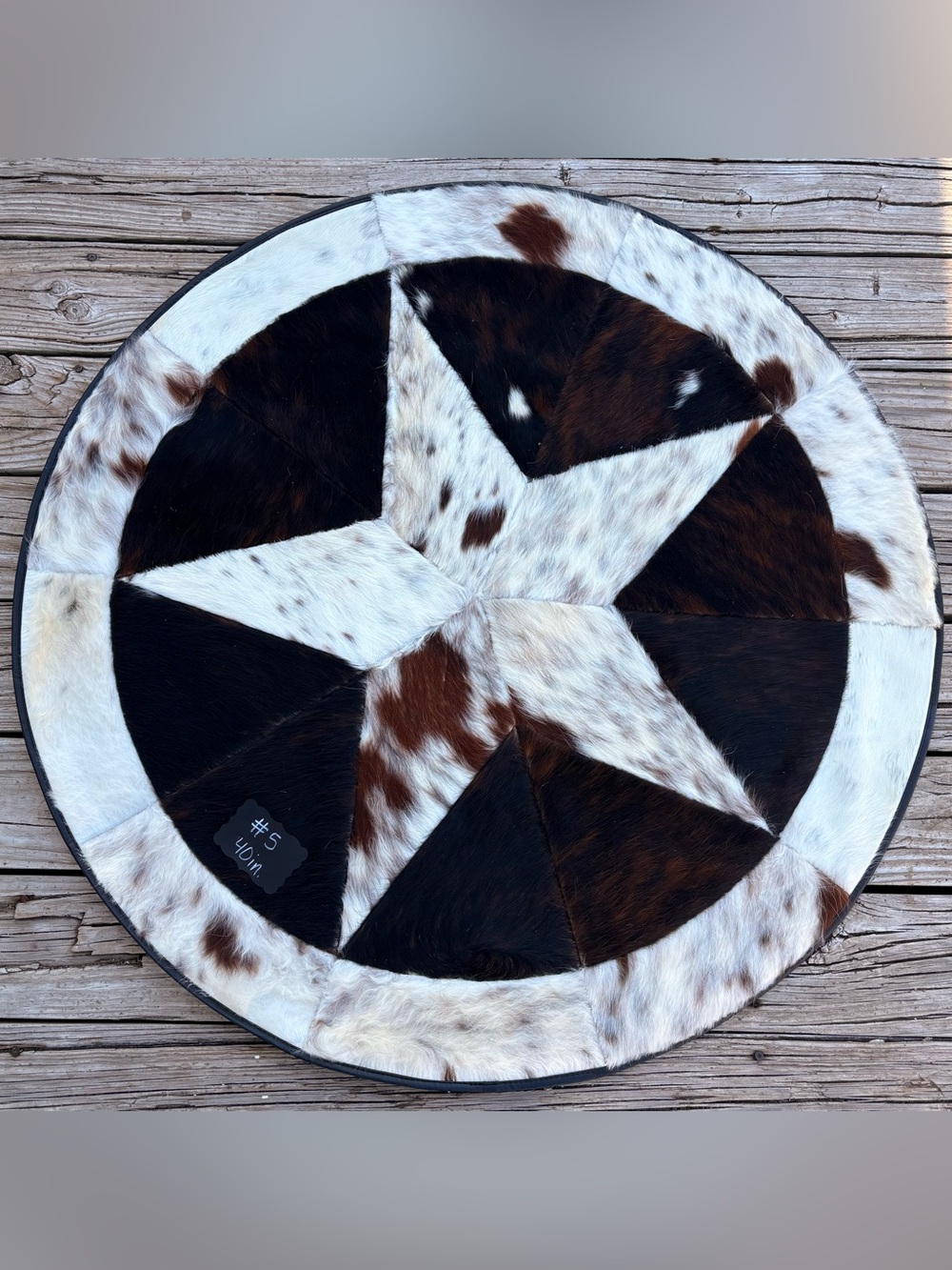 Round Cowhide Star Rug